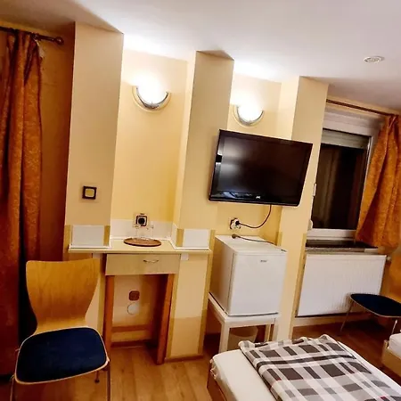 Pensiunea Zodiac فندق مبيت وإفطار