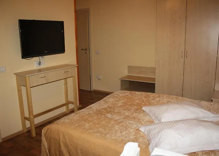 Bed & Breakfast Pensiunea Zodiac